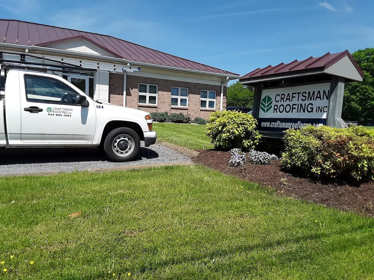 Quality Gutter & Downspout Repair by experienced craftsmen in Lockhart
